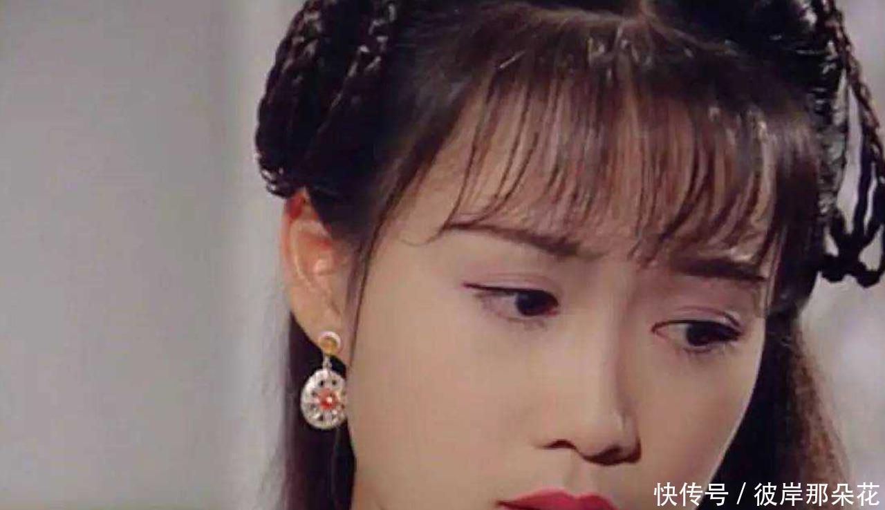 下令|将军上厕所时看到地上一群蚂蚁,提裤下令道赶快撤退,违令者斩!