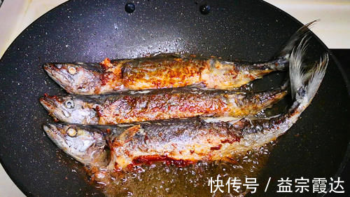 正确做法|不管炖啥鱼，都别用料酒和醋去腥，教你正确做法，鱼肉鲜香不腥气
