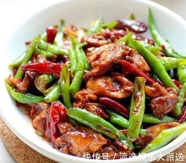 鸡腿肉|特别解馋下饭的家常菜，简单上桌快，香气四溢，全家都爱吃