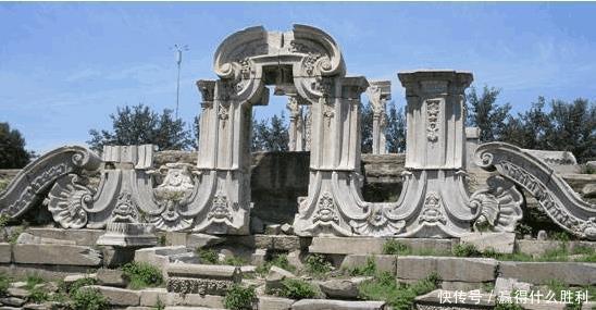 烧毁|烧毁圆明园的罪魁祸首是谁刁民在前,侵略者在后!