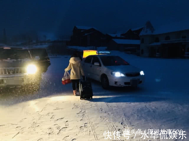 实访|实访-35℃中蒙边界小城，没车红绿灯是摆设，大街上只见3种人