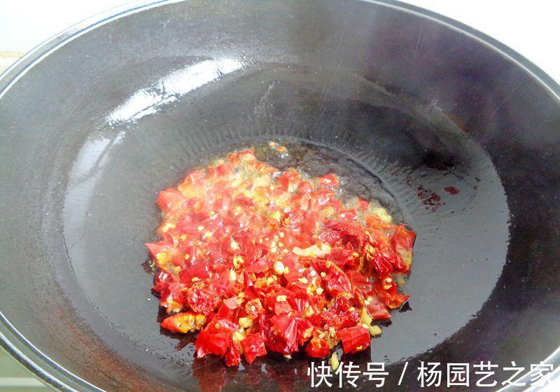 下饭又下酒的爆炒牛杂，新手都能做出来，收藏好，国庆节给家人做