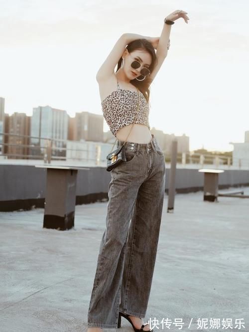 穿法 小吊带+长裤=今夏流行新穿法,洋气显瘦显腿长,小个子也爱了