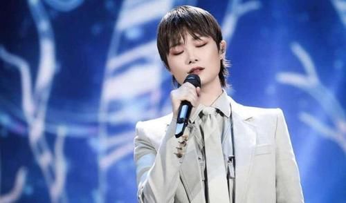 《中国好声音10》正式开启，首位导师已确认，网友直呼：爷青回