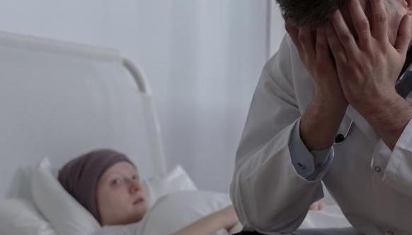 床垫|藏在卧室的角落,又称白血病的“温床”,为了孩子健康,尽早扔掉