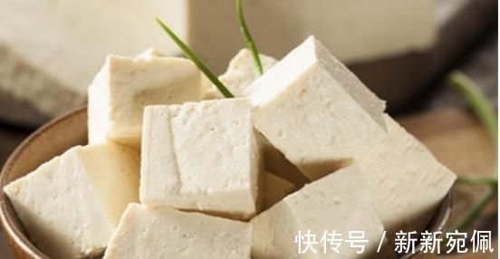 補鈣|年紀越大，膝蓋老化越嚴重，與其吃大把鈣片，不如多吃3種食物