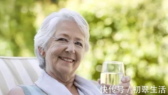 眉毛|此处“毛发”越长,说明你会活得越久,你有多少公认的长寿特征?