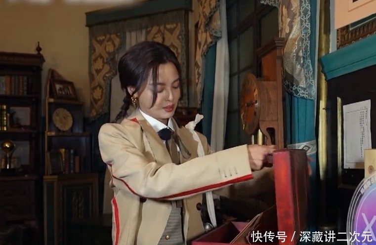 老中医|《极挑》糟蹋好剧本?雷佳音被指挥拿线索,辛芷蕾直接开箱子!