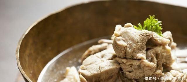 炖羊肉时,只需要牢记3个技巧,羊肉又烂又软,羊汤还不会膻!