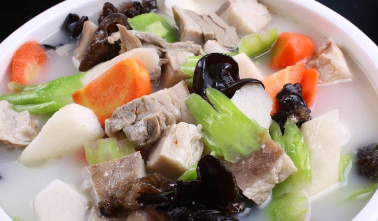 简单|天冷,多吃山药好处多多,推荐3个新鲜吃法,简单好做,营养滋补