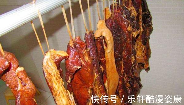没地熏腊肉，试试酱油肉吧，简单2步就完成，色泽红亮比腊肉还香