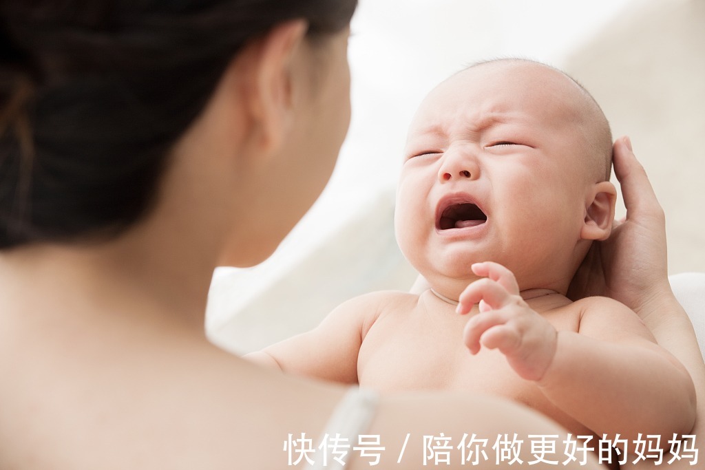 吸收性|防溢乳垫真实测评!选购竟然要看这几个技巧?!