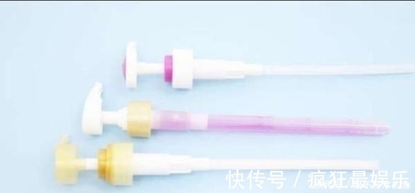 纸板|洗洁精压嘴别扔掉,装在灶台下,老妈直夸我