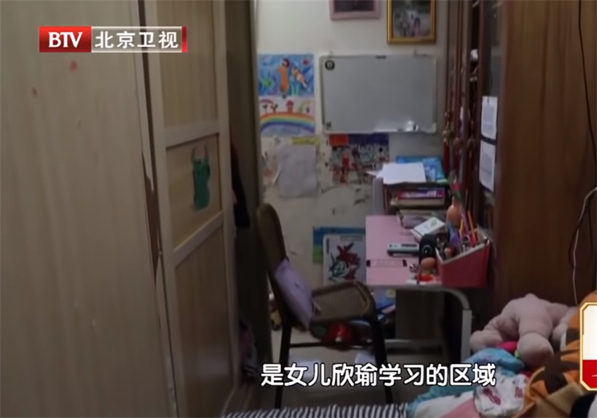 居室|广州一家5口挤51㎡老房,衣柜隔房间爷孙天天睡阳台这能行吗