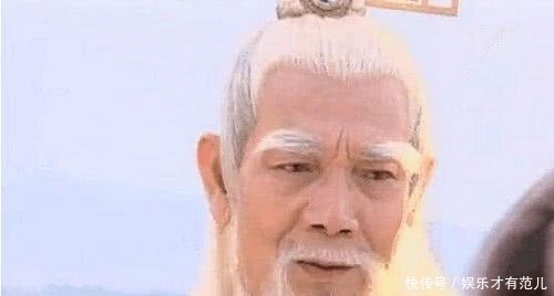 八卦掌一派宗师,为救良家少女单挑八国联军,却死在了辫子上!