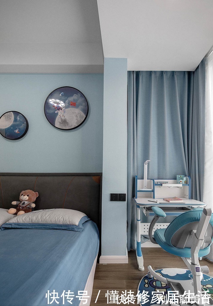 客厅|花15W装修104㎡三居室,现代风格实景,全房满满的高级感