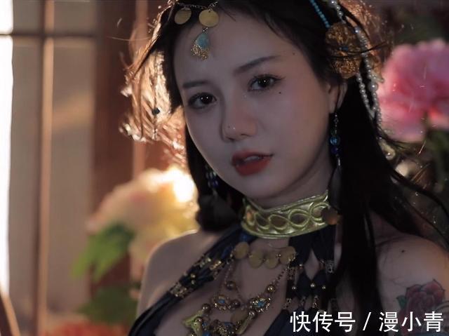 大哥|高颜值美女COS永劫无间迦南,只因身材太好,播放量破百万