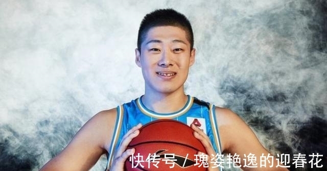 北京首钢|正式离队！北京首钢2米08内线被秦晓雯放弃，下赛季能否一鸣惊人