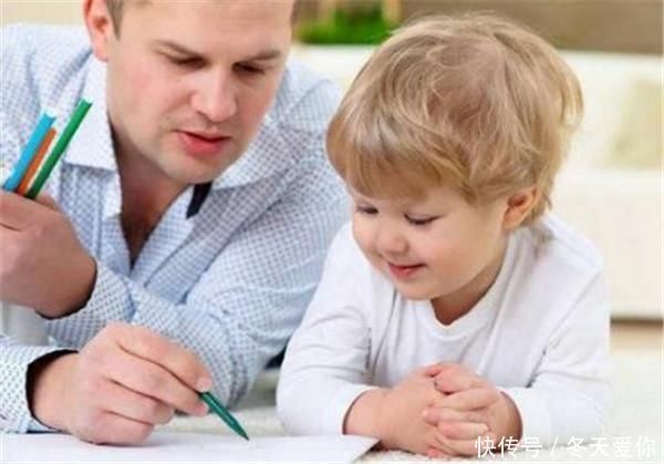 孩子|“妈妈你为什么有小翅膀”，女儿洗澡时质问妈妈，宝妈机智应答