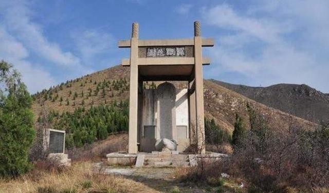 忠臣|做良臣,还是做忠臣?这个人的一个回答,让历代皇帝都哑口无言