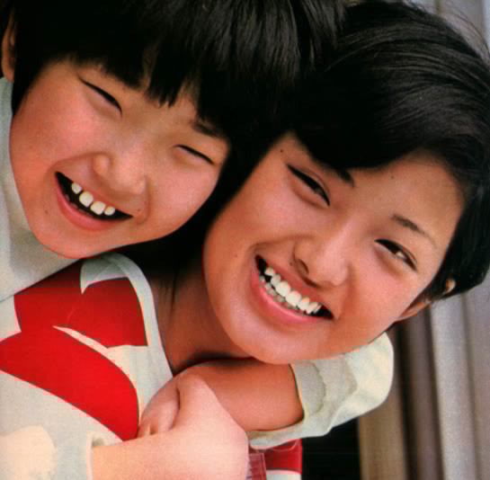 山口百惠 21岁嫁三浦友和 摆脱私生女阴影 给两个儿子幸福的家 全网搜 山口百惠 21岁嫁三浦友和 摆脱私生女阴影 给两个儿子幸福的家 全网搜