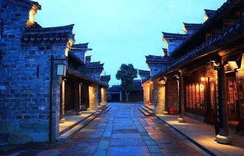  访爱情圣地 探天工之城 感商帮文化 观十里红妆|精品自驾路书 | 精品