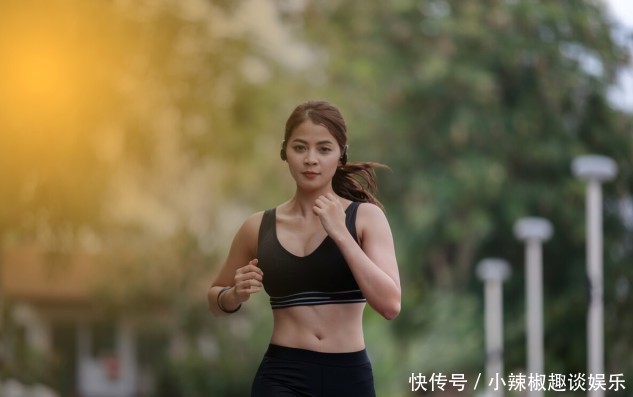 长期|神经内科主任:脑梗发作前,身体会出现3个预兆,很多人都忽视了