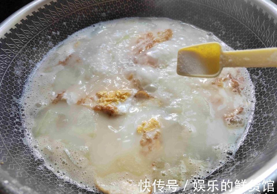 美白|秋季干燥，皮肤不好多喝这汤，滋润又美白，一周3次，皮肤更水灵