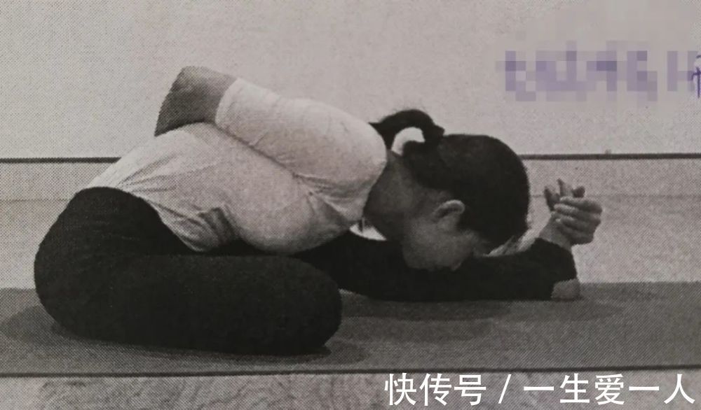 鸽子式|6个瑜伽准备体式,助你练成最好的坐姿全莲花,让你能舒适的保持