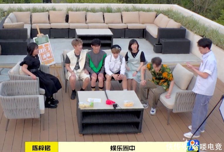 拜托了冰箱|《拜冰7》下期有好戲看！李雪琴張彬彬助陣，男方舉動甜到何炅