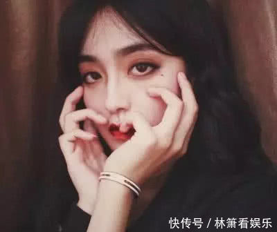 蜂蜜|女人过45岁,要常吃三种碱性食物,补足雌激素,六十不显老