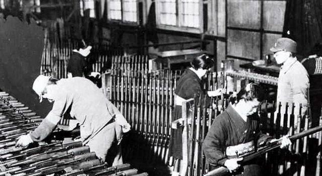 战俘|1944年,日军俘虏制造大规模越狱事件,900多名战俘当场被杀