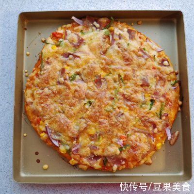 好吃|培根披萨这样做也太好吃了吧！天天吃都不腻
