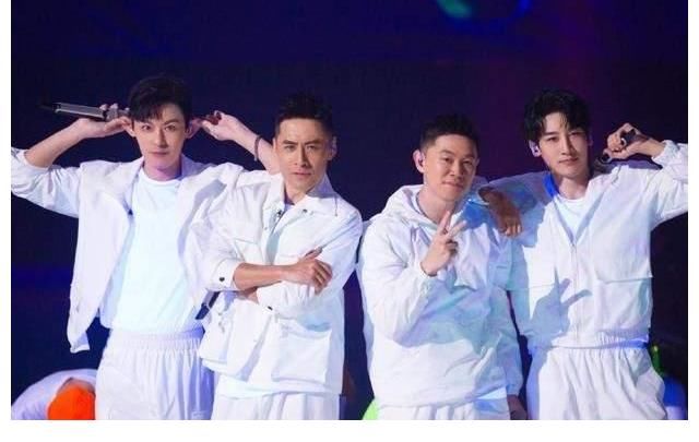 站在高岗上|林志炫排名跌至30，一公表演被批最不公平组合，网友心疼其他哥哥