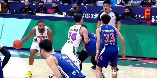 上海|山东爆冷胜上海!陶汉林22+碾压王哲林 哈神26+6 徐长锁扬眉吐气