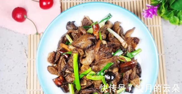 蘑菇|秋季吃鸡鸭猪肉不如吃它,蛋白质是猪肉4倍,补脑益智提高记忆力!