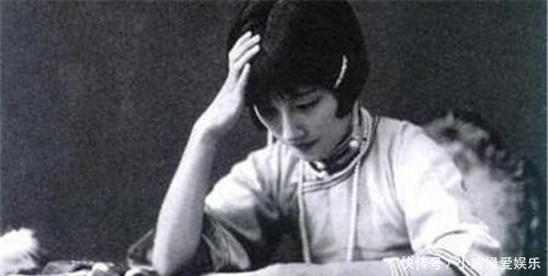 陆小曼的开销到底多大?徐志摩为养活她,要同时打7份工