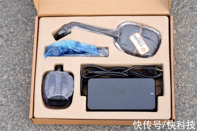 能连手机的电动车！雅迪冠能DV6评测：全能APP比钥匙还好用