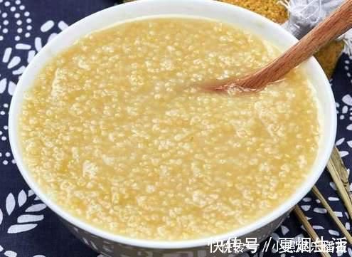 熬小米粥有窍门,不能直接加水煮,牢牢记住2点,米粥又香又浓稠