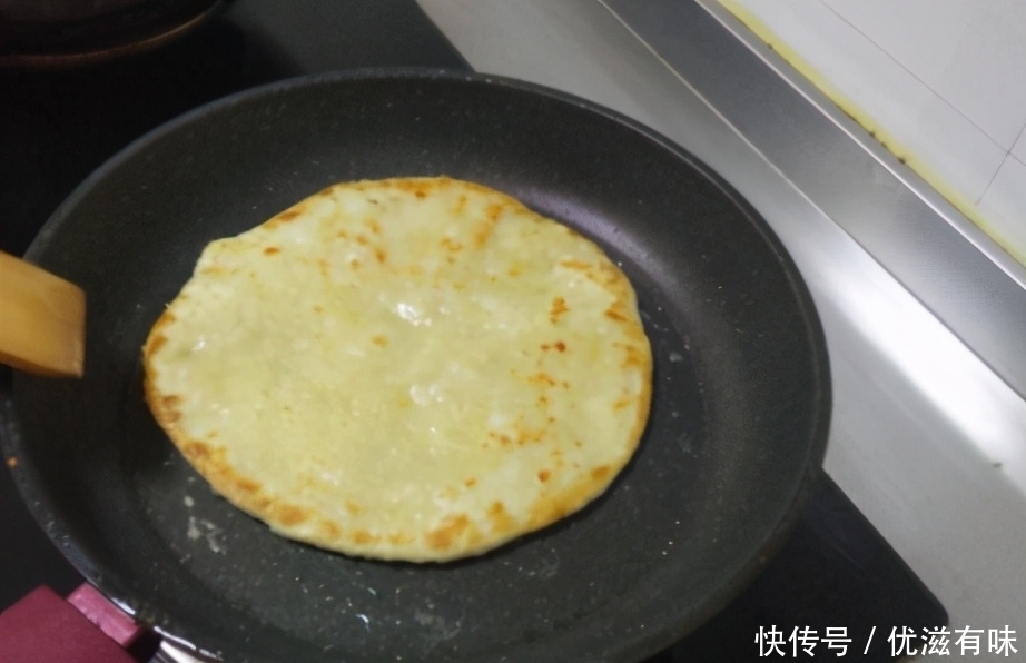 做烙饼和面是关键,掌握这3点,烙饼张张柔软且层多,凉了也不硬