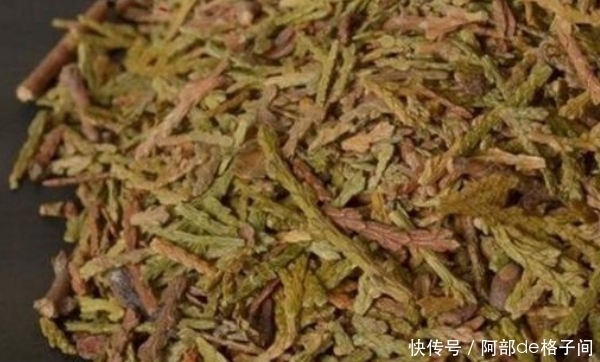 白发不要想着染黑,老中医推荐黑发秘籍,年岁70满头黑发