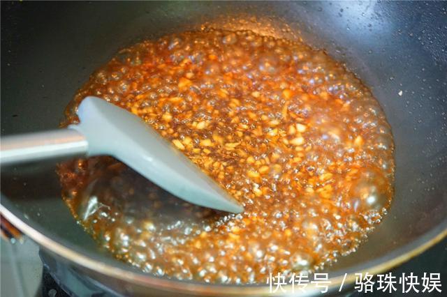 豆角|土豆烧豆角,炸得酥而不焦,口感咸香适度,这几步学会上桌就抢光