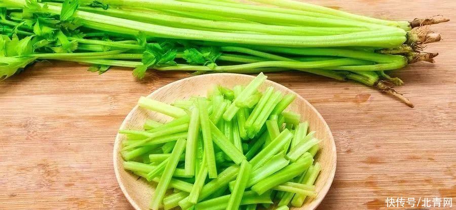 不想血压升高，可多摄入这3种食物