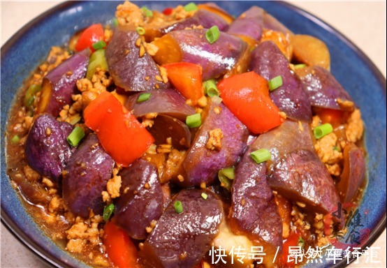 茄子蒸制|炒茄子，切忌直接下锅炒，多做这1步，茄子不吸油不发黑，真下饭