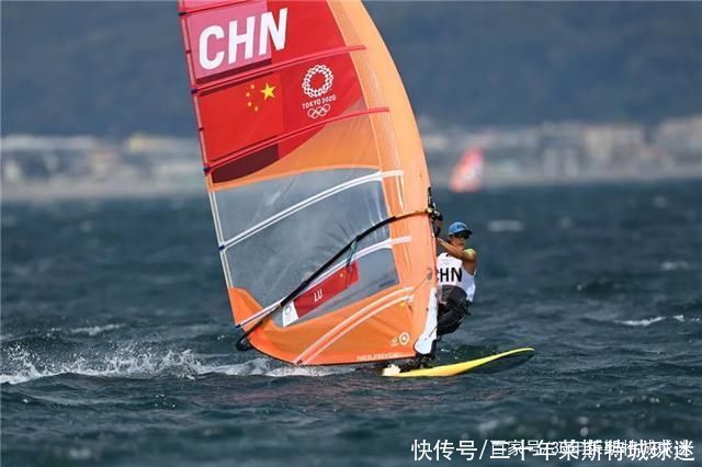 张斌|央视张斌太随意，劝卢云秀唱歌:帆板才多少人看，这节目千万人看