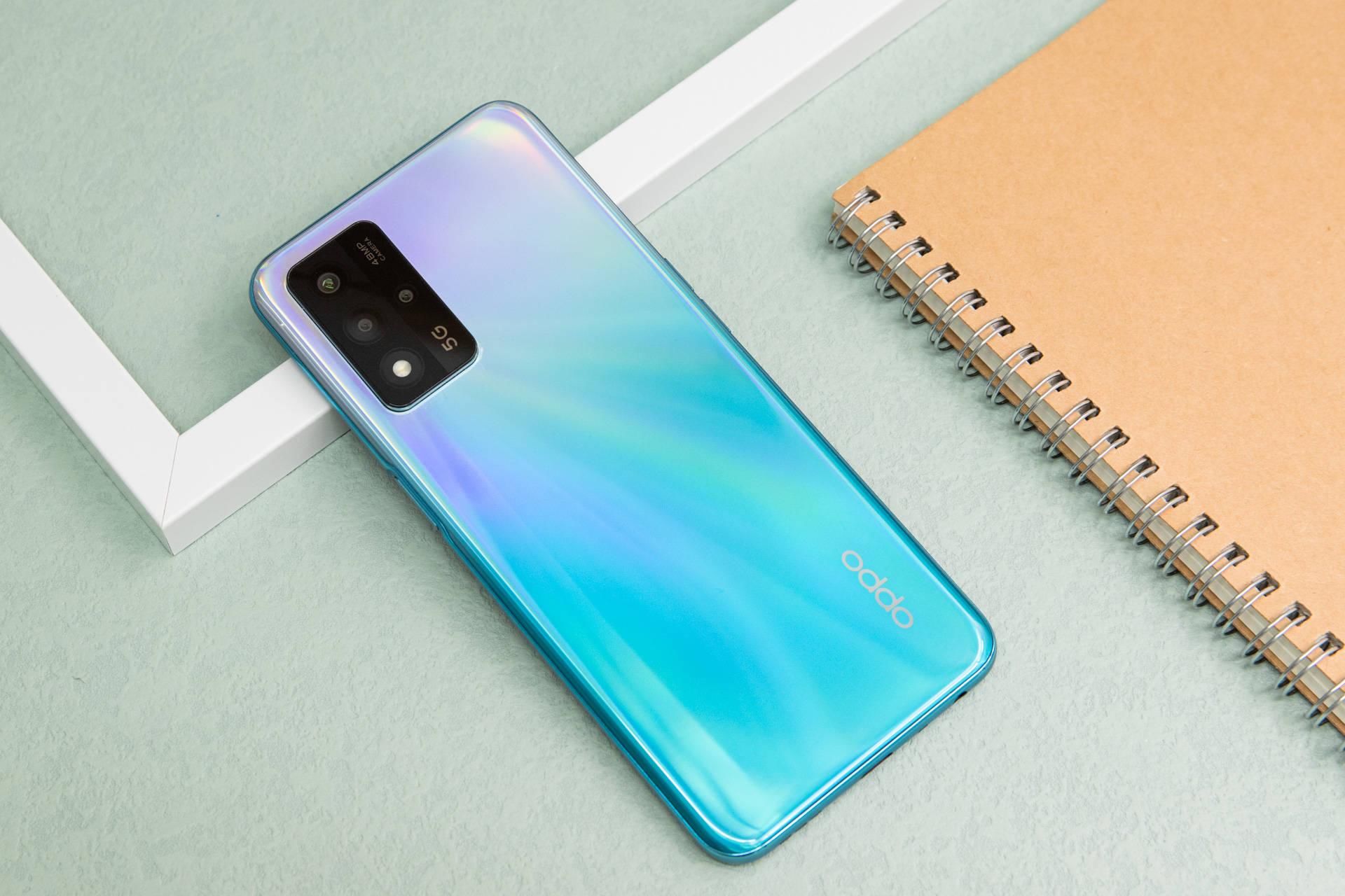 续航|OPPO A93s图赏：高颜值轻薄机身+长续航加持