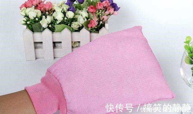 洗澡巾|厨房放一个搓澡巾，几个作用真实用，很多人都不懂！