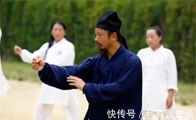 武当|轻功传人陈师行:一跃飞过4米高的墙,四处游学只为后继有人