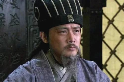 马超|关羽被杀后，诸葛亮悄悄和刘备说了11个字，赵云听后，想回常山