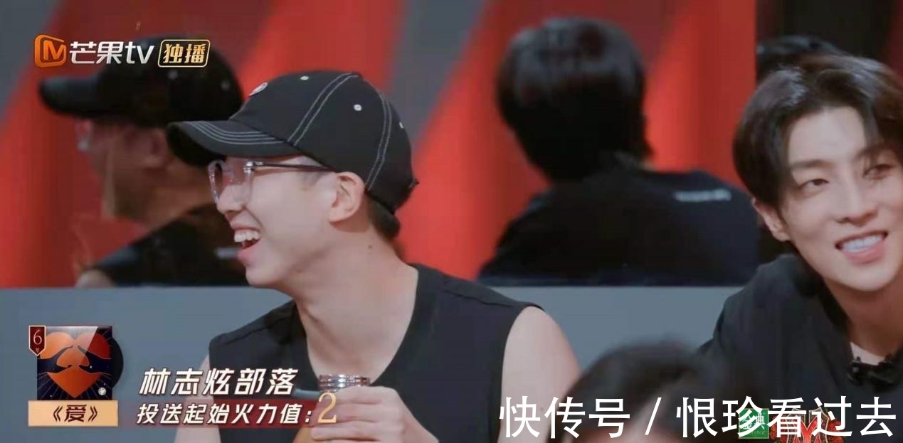 陈小春|张晋的综艺感太强了！《披荆斩棘的哥哥》竞拍环节上，他就是主角